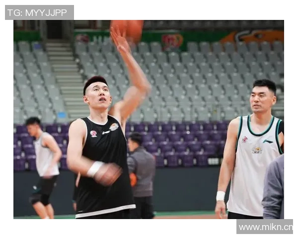 辽宁男篮官宣史密斯加盟,打造全新阵容备战CBA新赛季 辽宁男篮官宣史密斯加盟,打造全新阵容备战CBA新赛季