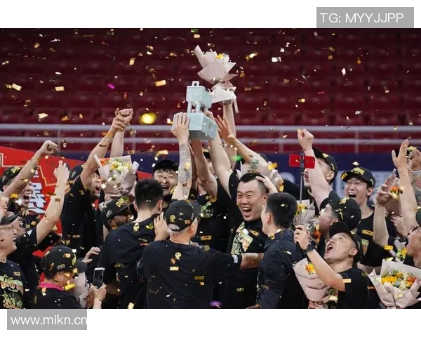 辽宁男篮成功实现三连冠，实力稳居CBA巅峰