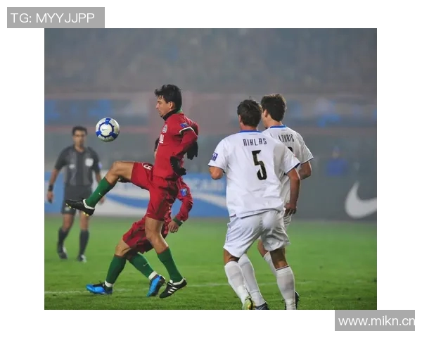 瑞士豪门巴塞尔客场大胜，亚冠小组赛出线在望！