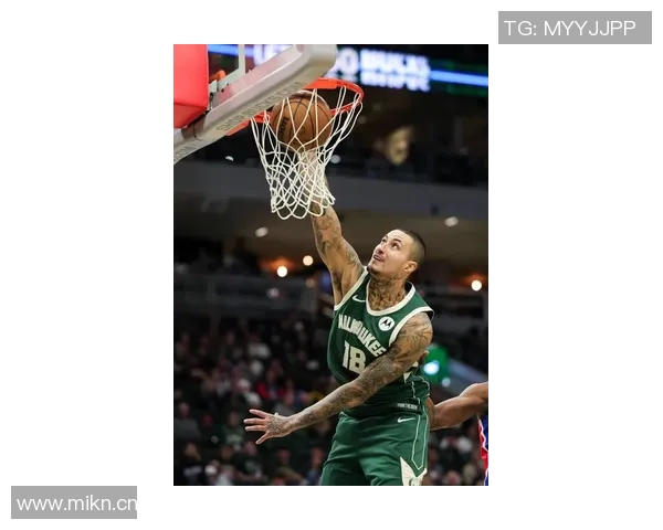 雄鹿豪取十连胜，刷新队史纪录，詹姆斯赞其实力强悍