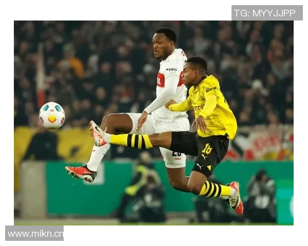 斯图加特主场失利，德甲前四名岌岌可危!