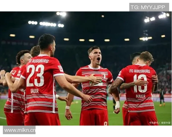 德甲保级战激烈,斯图加特战平汉诺威逼近悬崖边缘 德甲保级战激烈,斯图加特战平汉诺威逼近悬崖边缘